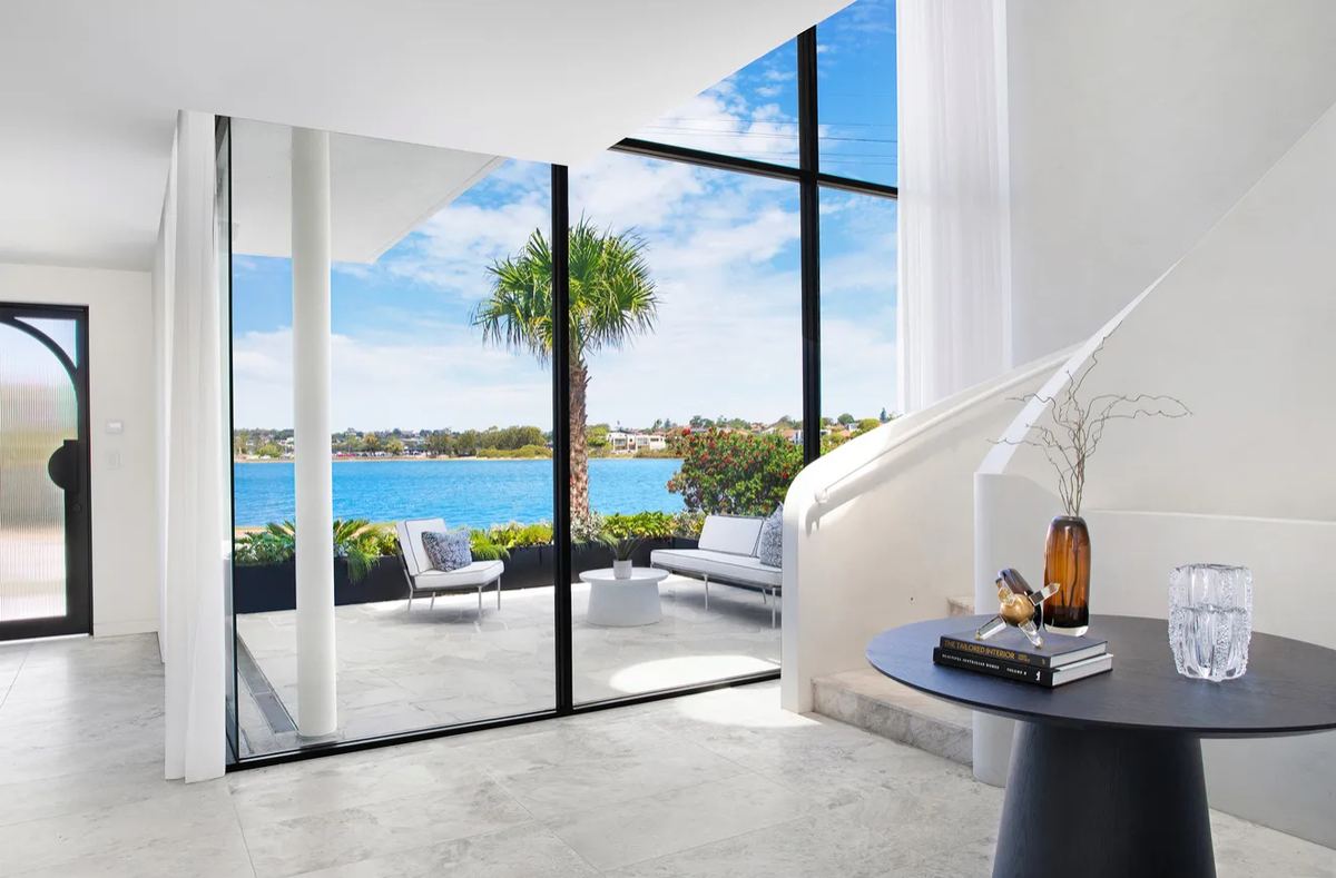 Entry with glass wall and water views, Russell Lea